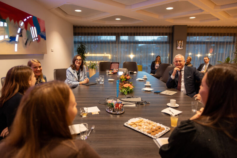 Ambtsbezoek CdK aan Lelystad — 20251125_174632_DanielSylla_Ambtsbezoek CdK Lelystad_3772