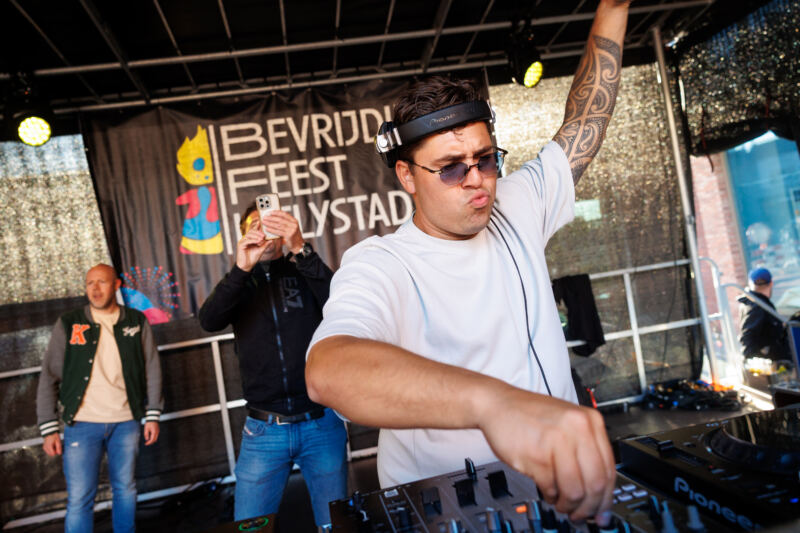 Bevrijdingsfeest Lelystad 5 mei 2025 — 20250505_193354_DanielSylla_BFL 2025_6375