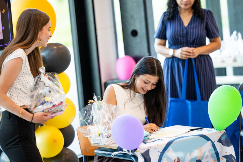 Diploma uitreiking HV 2026 — 20260701_200551_DanielSylla_Diploma Uitreiking Porteum 2026_8714