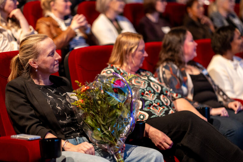 EEN Tegen EENZAAMHEID — 20251120_172914_DanielSylla_één tegen eenzaamheid_3368