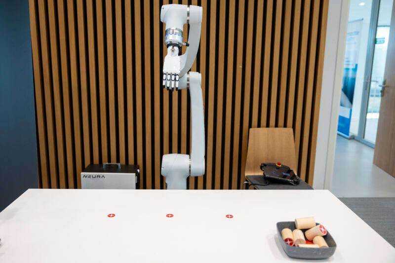 Humanoïde robotica van potentie naar praktijk — 20260526_144031_DanielSylla_Humanoïde robotica van potentie naar praktijk_5252