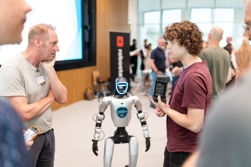 Humanoïde robotica van potentie naar praktijk — 20260526_172120_DanielSylla_Humanoïde robotica van potentie naar praktijk_2876